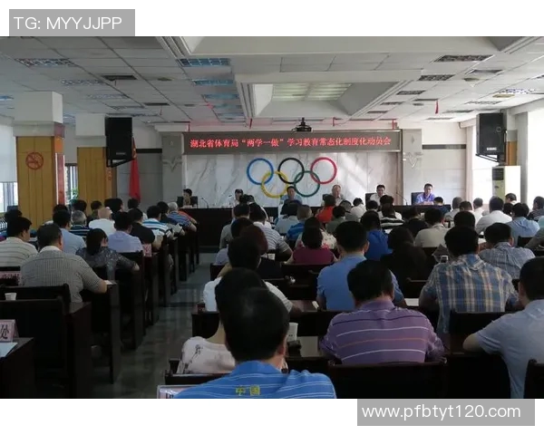 国家体育总局：推动体育教师进驻中小学常态化